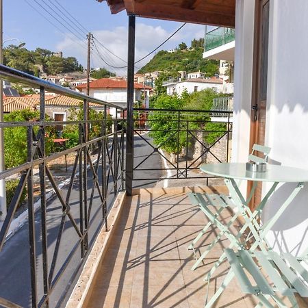 Prana'S Castle Kyparissia Exterior foto